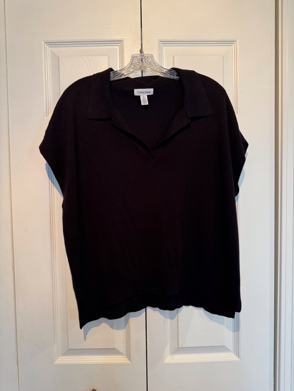 NWOT Calvin Klein black short sleeve polo style sweater, size Large